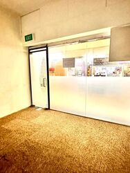 Roxy Square (D15), Retail #584320991